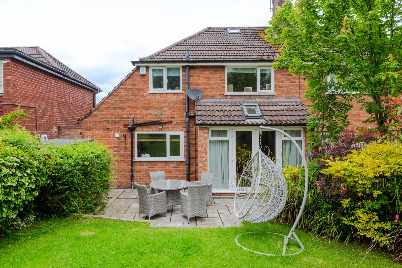 Carlton Avenue, Stourbridge